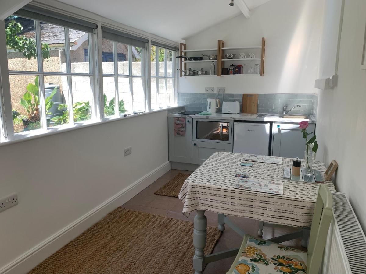 Puffin. Comfortable Annexe Central Falmouth Exterior photo